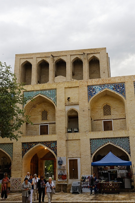 Madrasa Nodir Devon Begi-010